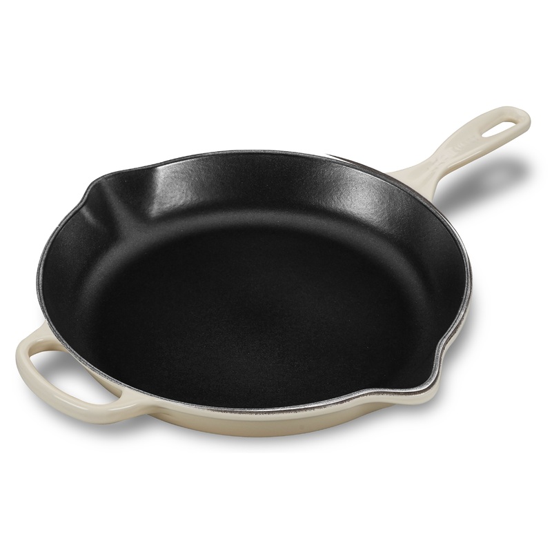Le Creuset Signature Cast Iron 11.75″ Meringue Skillet
