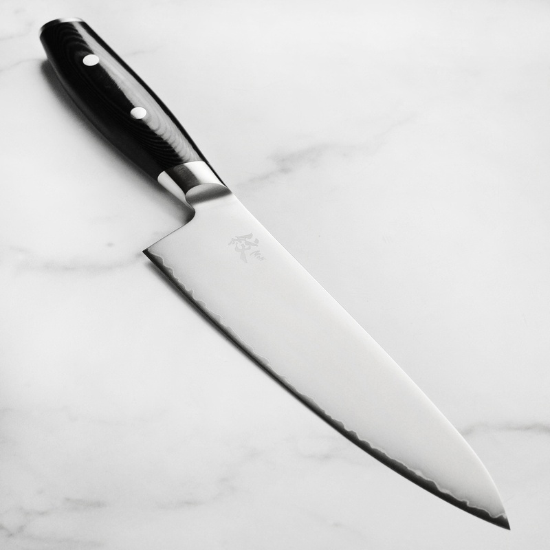 Yaxell Mon 8″ Chef’s Knife