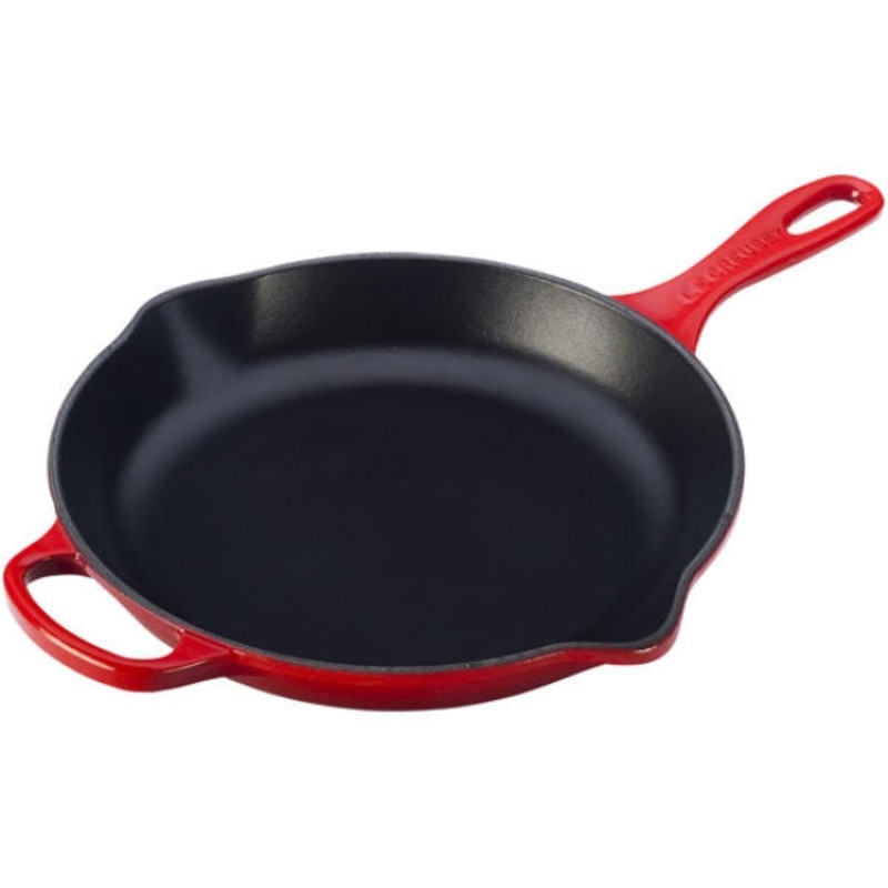 Le Creuset – 10.25″ Iron Handle Skillet – Cerise