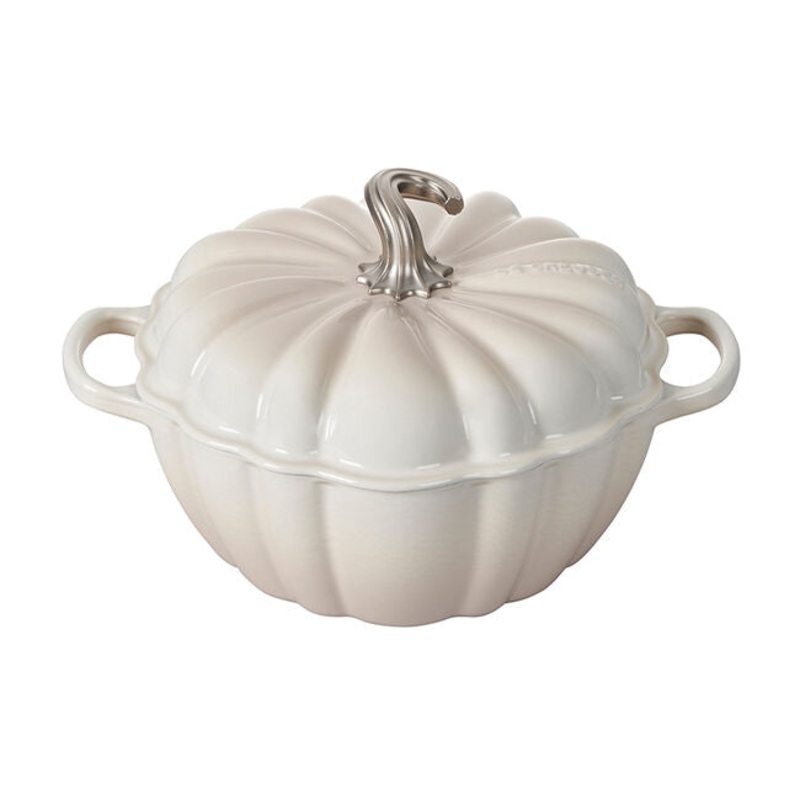 Le Creuset Pumpkin Cocotte – Meringue