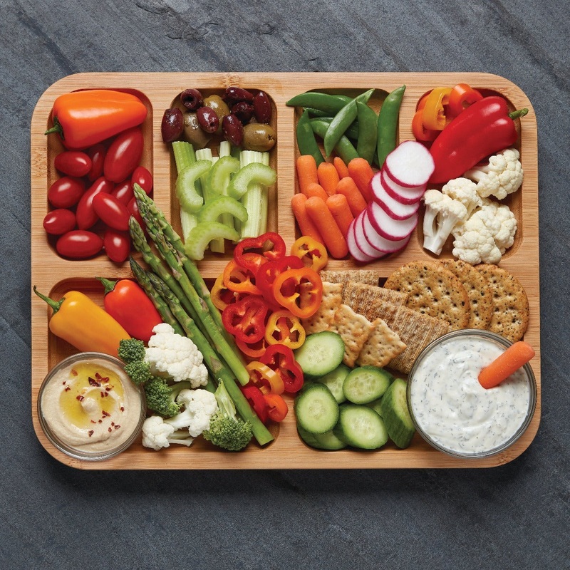 Farberware Build-A-Board  Cutting Board with Clear Locking Lid, 11×14