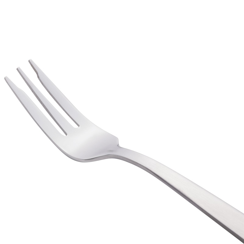 World Tableware 858 029 New Charm 6 1/8″ 18/0 Stainless Steel Heavy Weight Cocktail Fork – 12/Pack