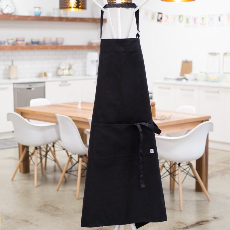 Now Designs Mighty Apron – Black