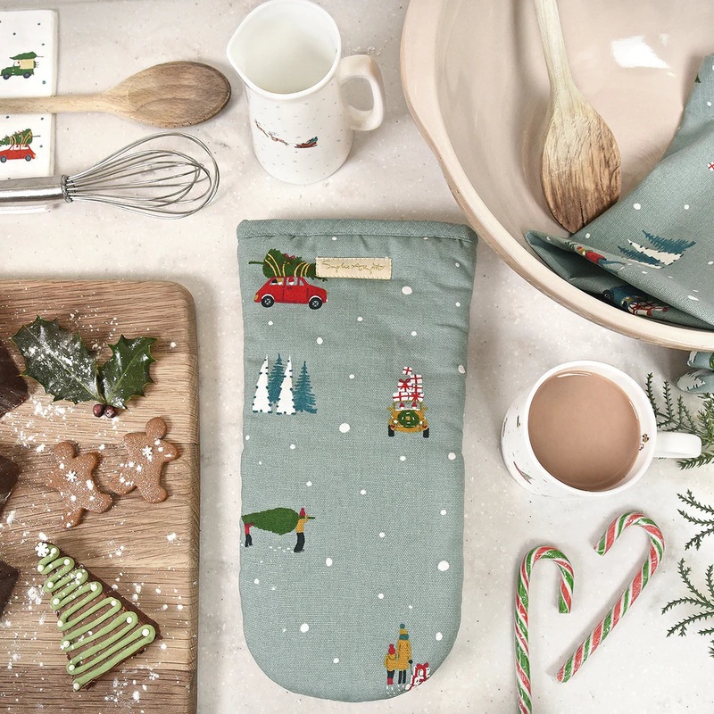 Home For Xmas Oven Mitt