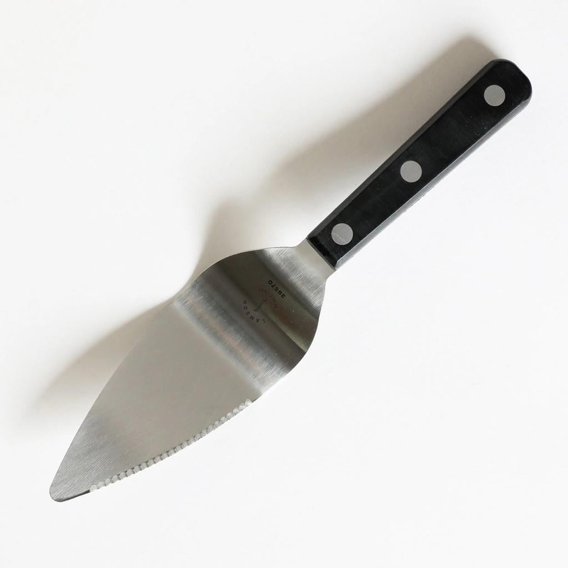 Pie and Cake Server with Wave Edge by Lamson