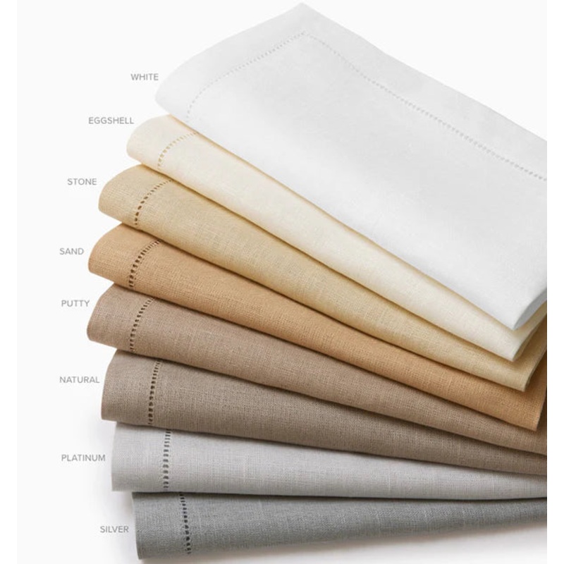 Sferra Natural Tablecloth 66″x106″