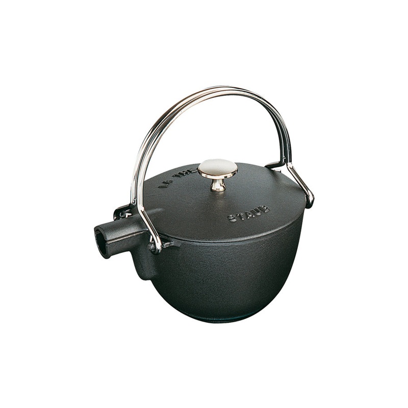 Staub Round Teapot/Kettle – 1 Qt. – Black Matte