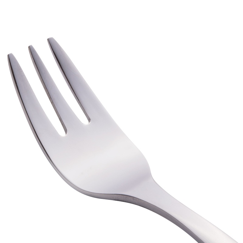 World Tableware 962 029 Oceanside 5 5/8″ 18/0 Stainless Steel Heavy Weight Cocktail Fork – 12/Pack
