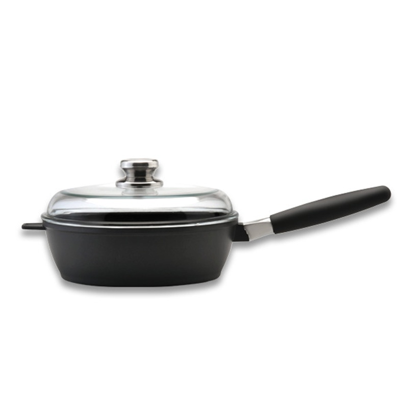 BergHOFF Scala Non-stick Cast Aluminum 9.5″ Sautepan 3Qt., Glass Lid, Detachable Handle, Black