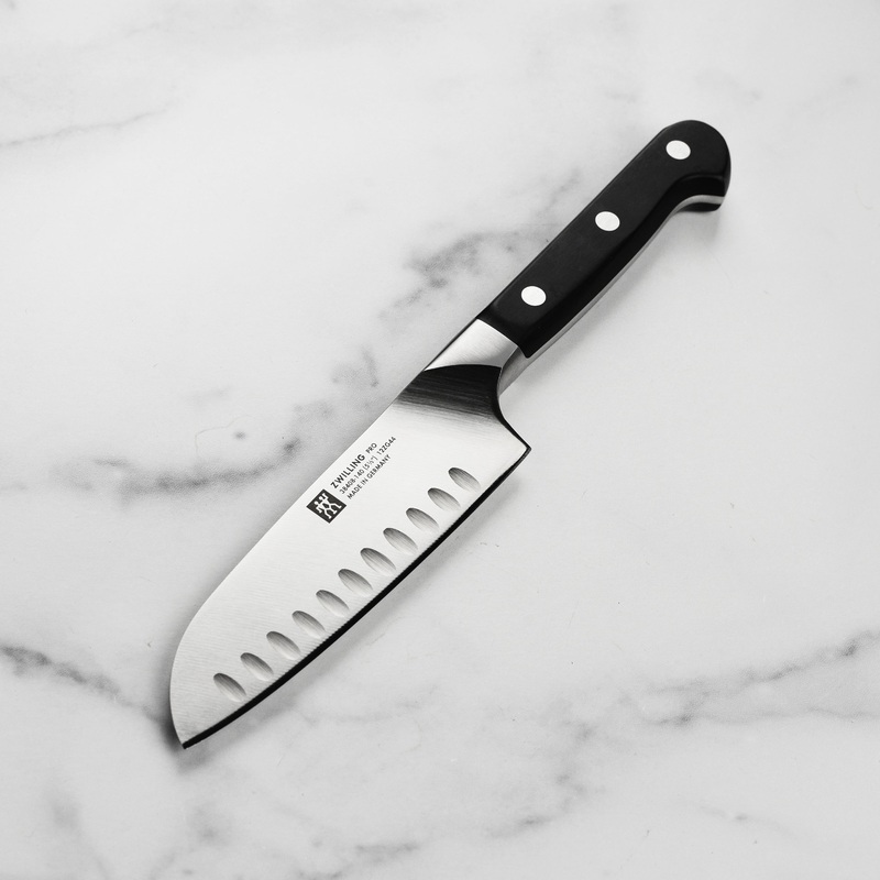 Zwilling Pro 5.5″ Hollow Edge Santoku Knife