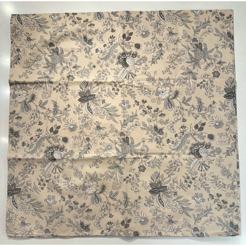 Le Cluny- Provence Versailles Beige Tablecloth (60″x 96″)