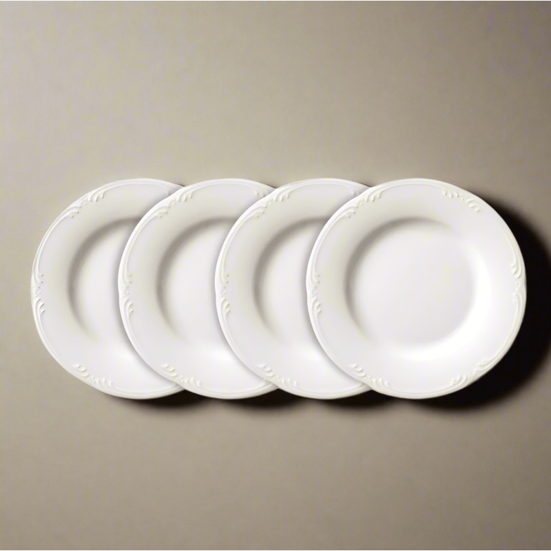 Filigree Set of 4 Luncheon Plates