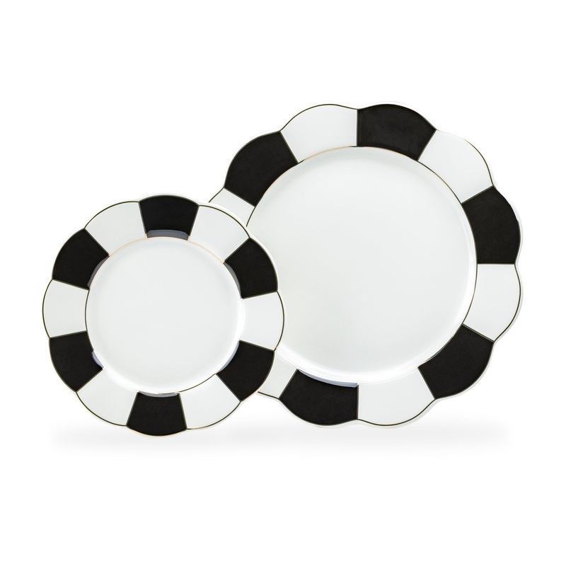 Black and White Scallop Fine Porcelain Dessert / Dinner Plate – CLEARANCE