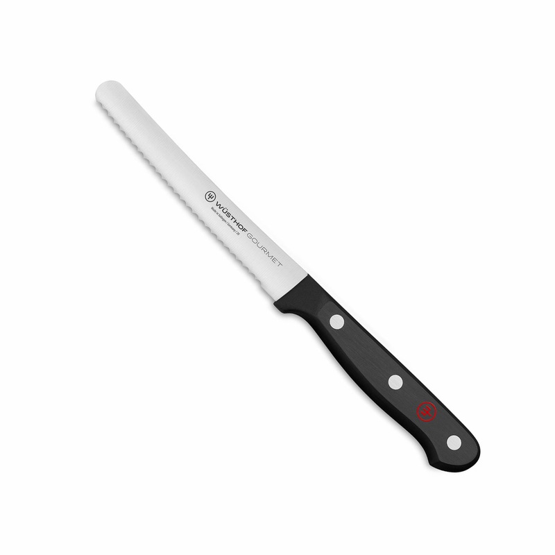 Wusthof Gourmet – 4 1/2″ Serrated Utility Knife