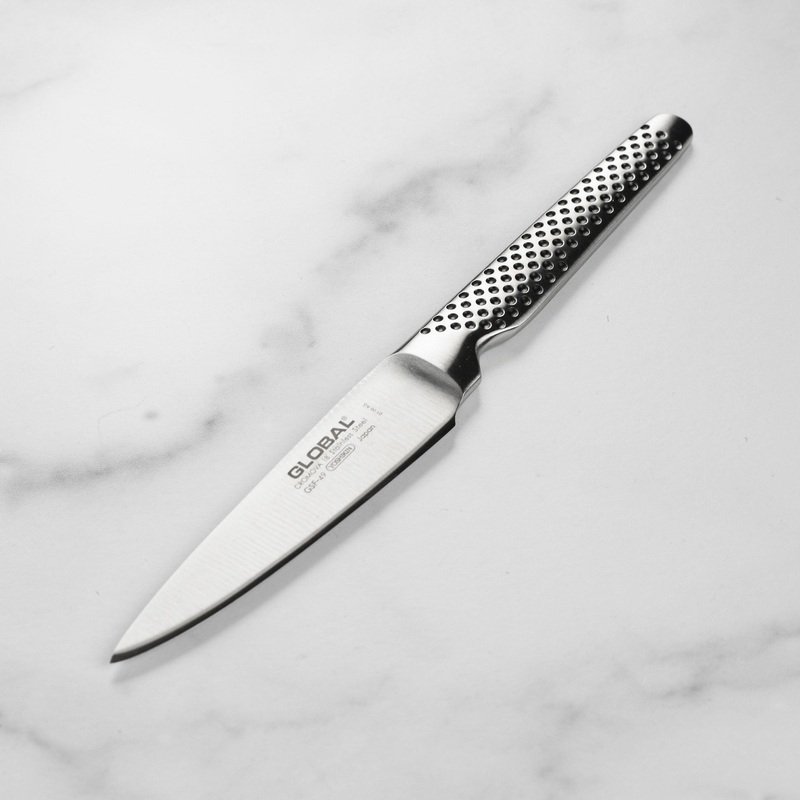 Global 4.5″ Utility Knife with Solid Handle
