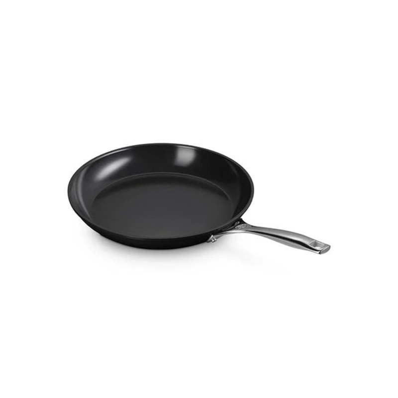 Le Creuset Essential Non-stick Ceramic Fry Pan 12″