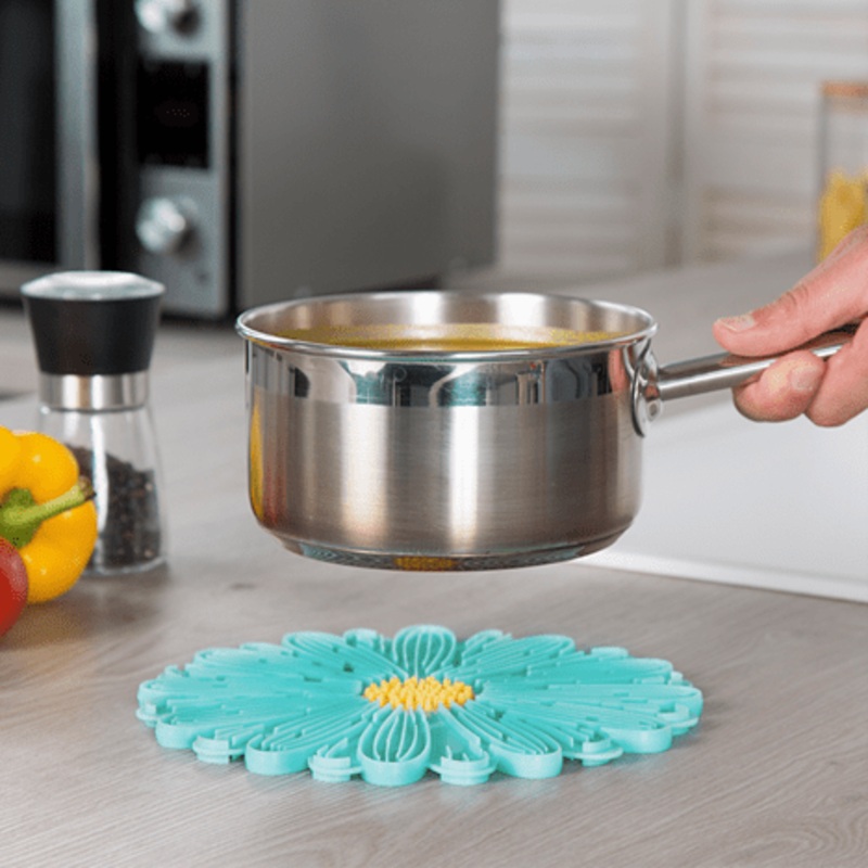 Daisy Trivet by Charles Viancin