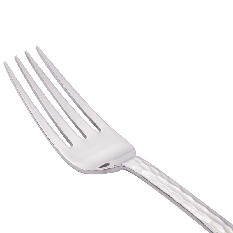 World Tableware 794 027 Aspire 7 3/4″ 18/0 Stainless Steel Medium Weight Dinner Fork – 12/Pack