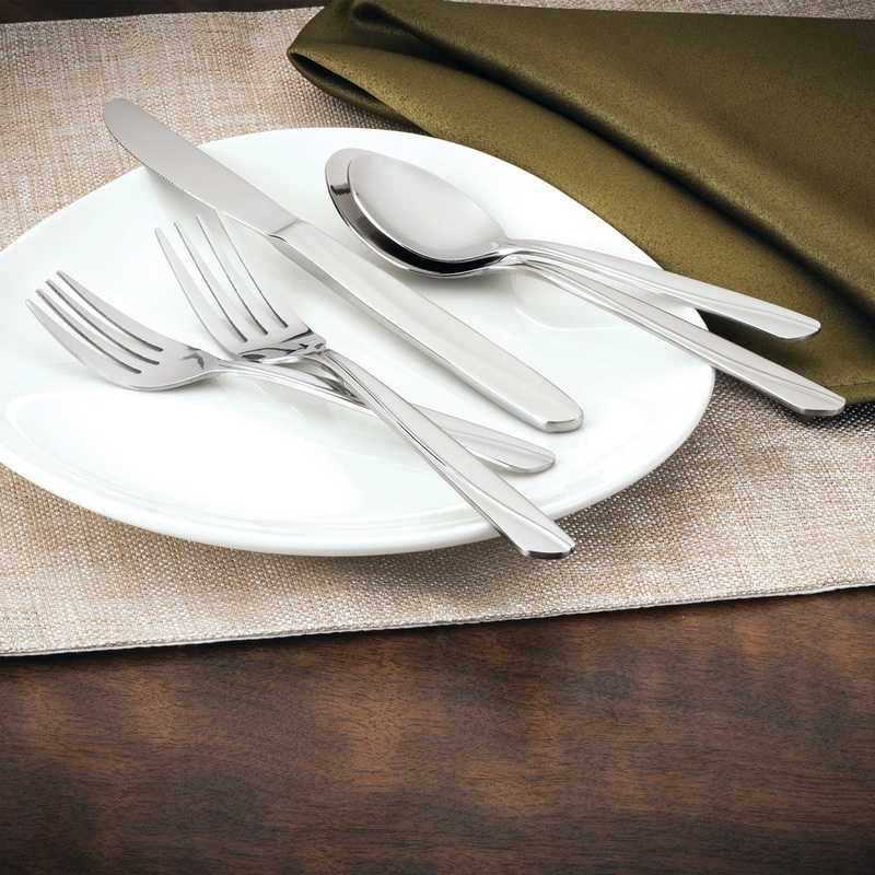 Walco 3412 Classic Scroll 5 15/16″ 18/0 Stainless Steel Heavy Weight Bouillon Spoon – 12/Pack