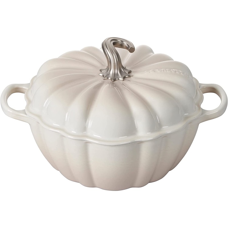 Le Creuset 4 Qt. Figural Pumpkin Cocotte w/Stainless Steel Figural Knob – Meringue