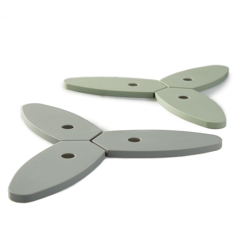 BergHOFF Leo 2Pc Foldable Magnetic Trivet Set, Moonmist & Sage