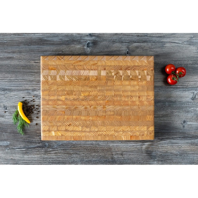 Larch Wood Medium Classic Board 17.75×13.5