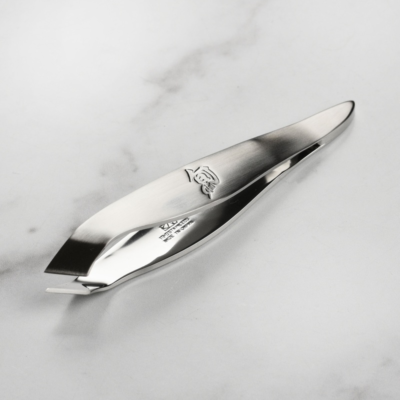 Shun 5.5″ Fish Bone Tweezers