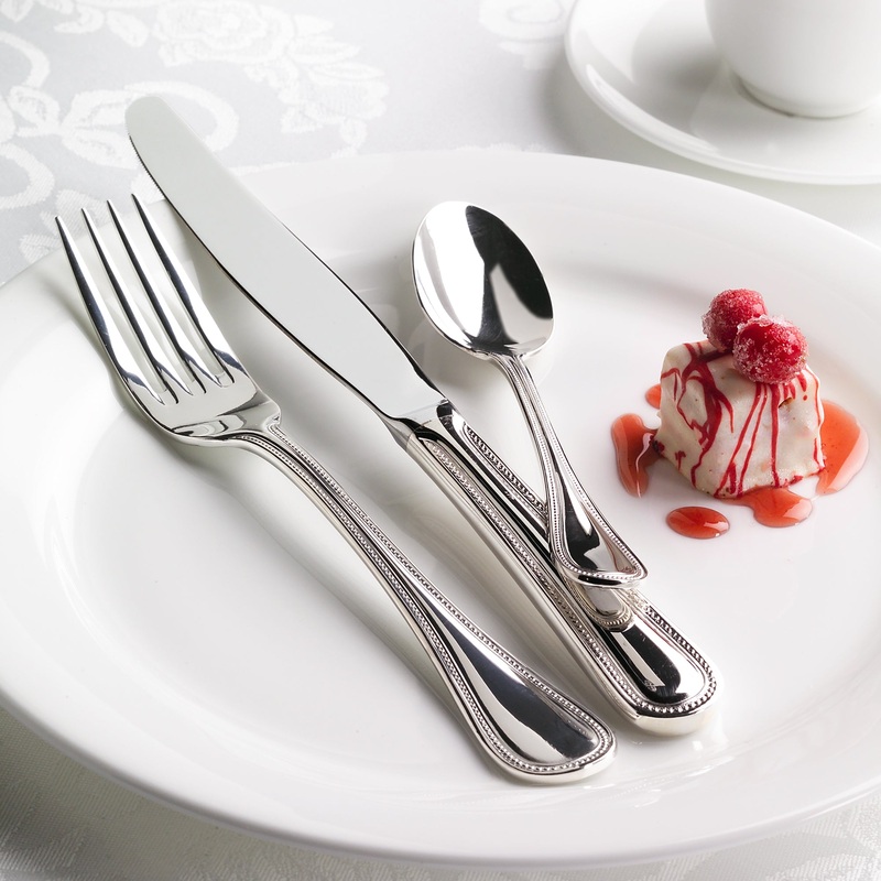 World Tableware 407 038 Calais 7″ 18/8 Stainless Steel Extra Heavy Weight Salad Fork – 12/Pack