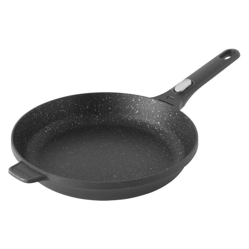 BergHOFF GEM 11″ Non-stick Fry Pan, Detachable Handle, Black